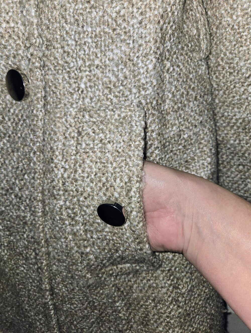 Tahari Women's 8 Tweed Wool-Blend Double-Breasted Coat - Picture 3 of 14